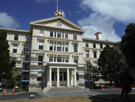 Anciens bâtiments du gouvernement